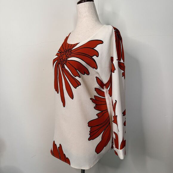 Essentiel Antwerp Womens Top White Textured Silk Floral Bell Sleeves Mod Size 36 - Picture 10 of 14